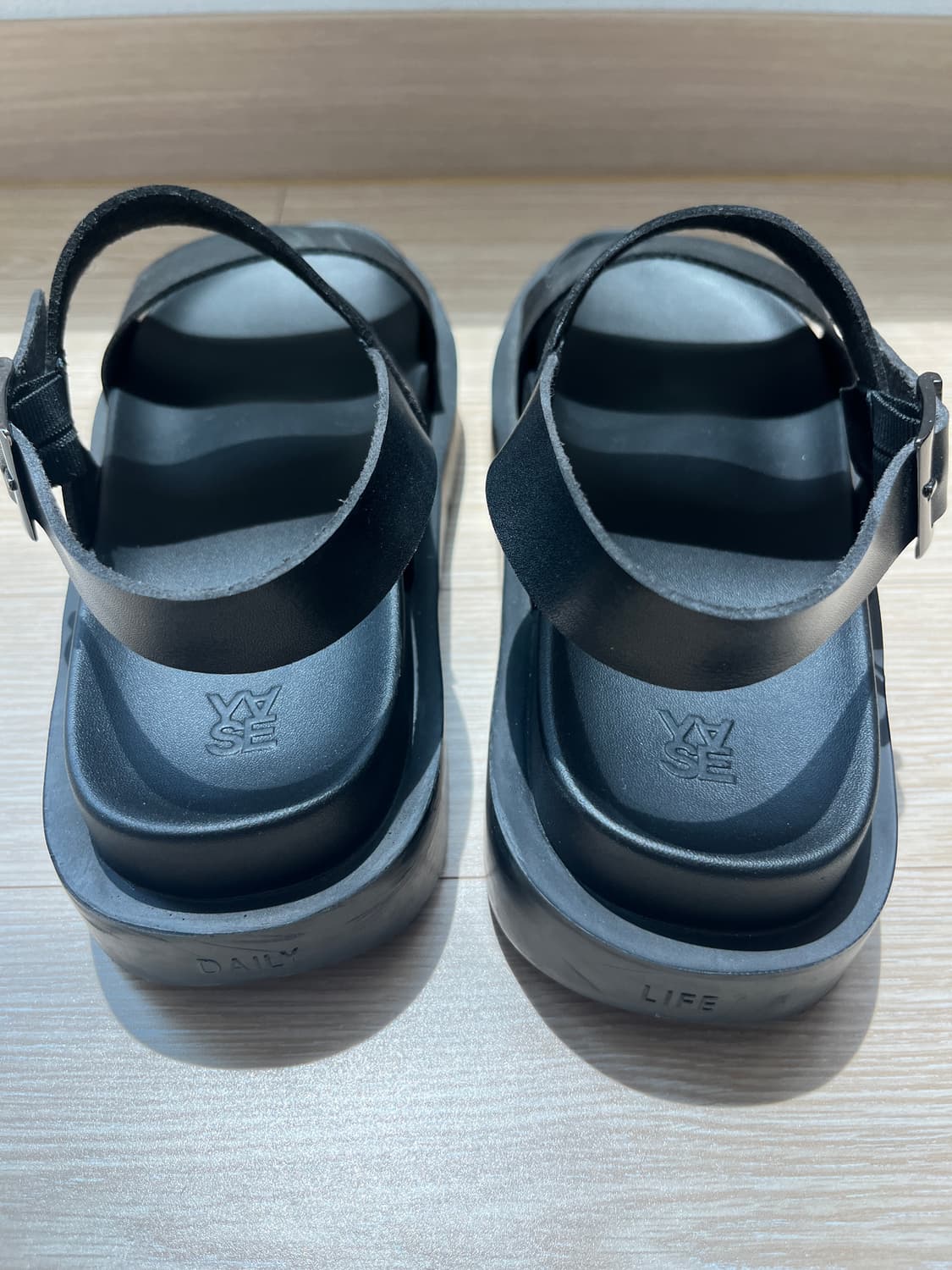 야세 산토리니 샌들 레더 블랙 250 상품이미지3