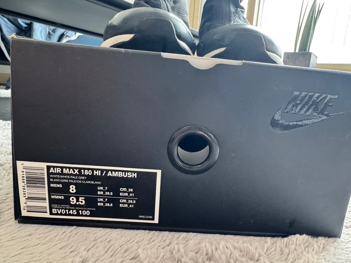나이키x엠부쉬 에어맥스 180 화이트 상품이미지2