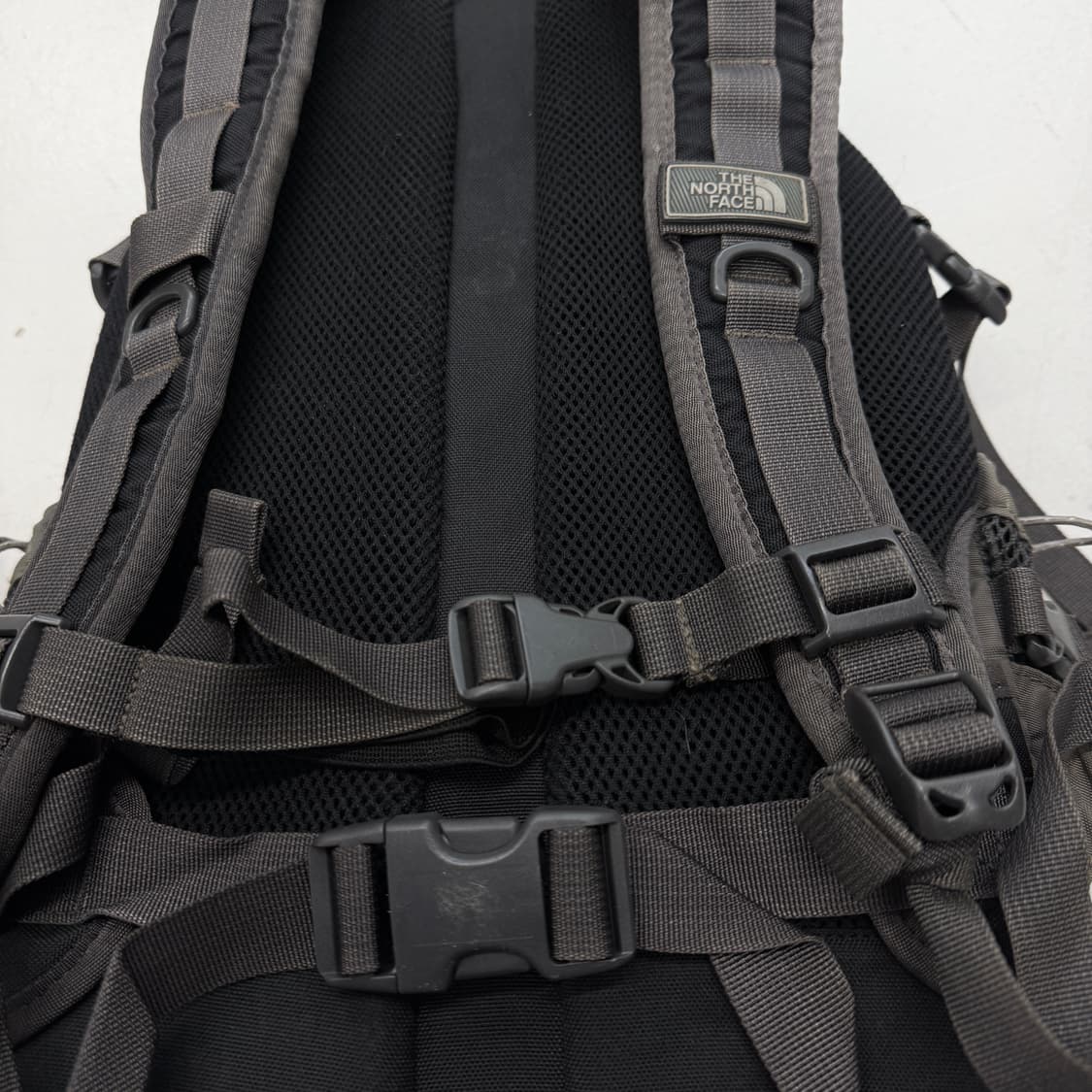 노스페이스 카키 미니샷 고프코어 미니 백팩 상품이미지7