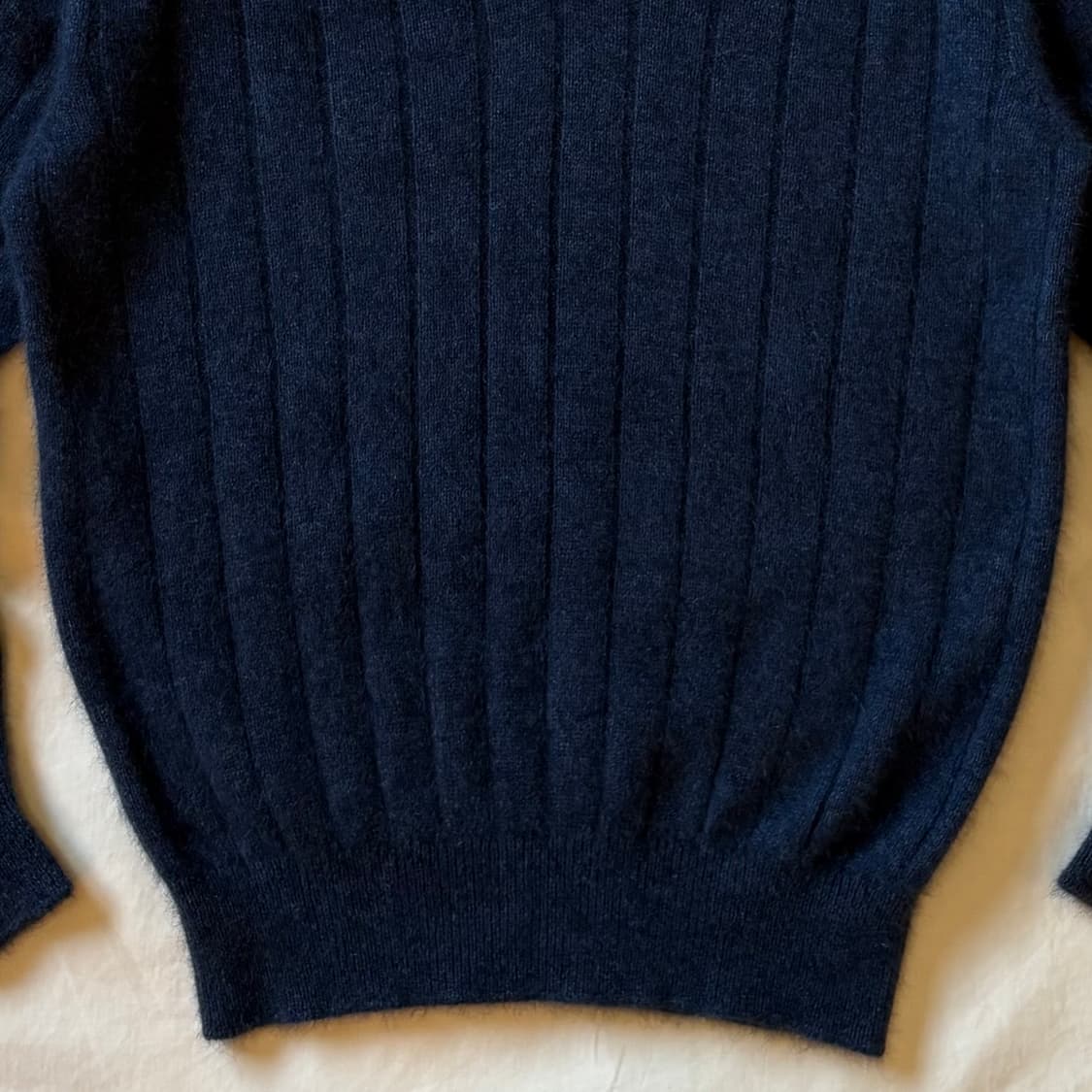 [102-105] 뉴질랜드 LOTHLORIAN 울 포섬 브이넥 니트 상품이미지5