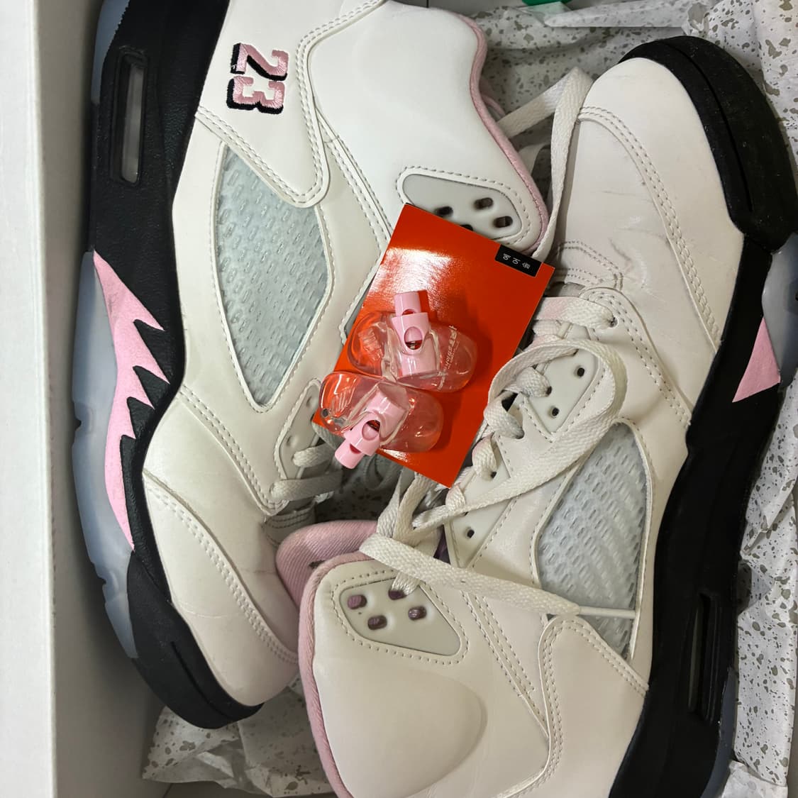 [260]나이키 에어 조던 5 레트로 화이트/핑크 상품이미지6