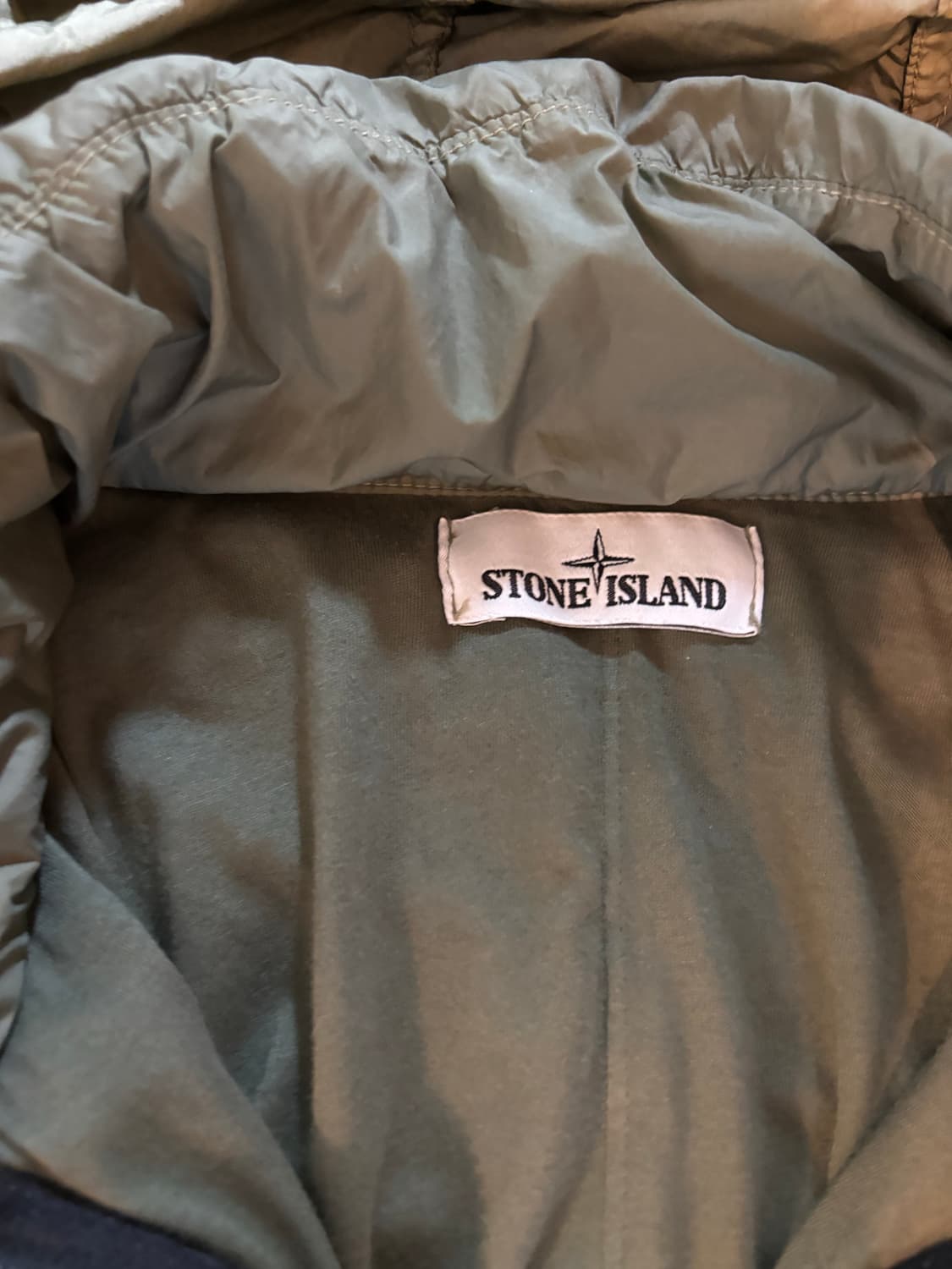 스톤아일랜드 바람막이 상품이미지3