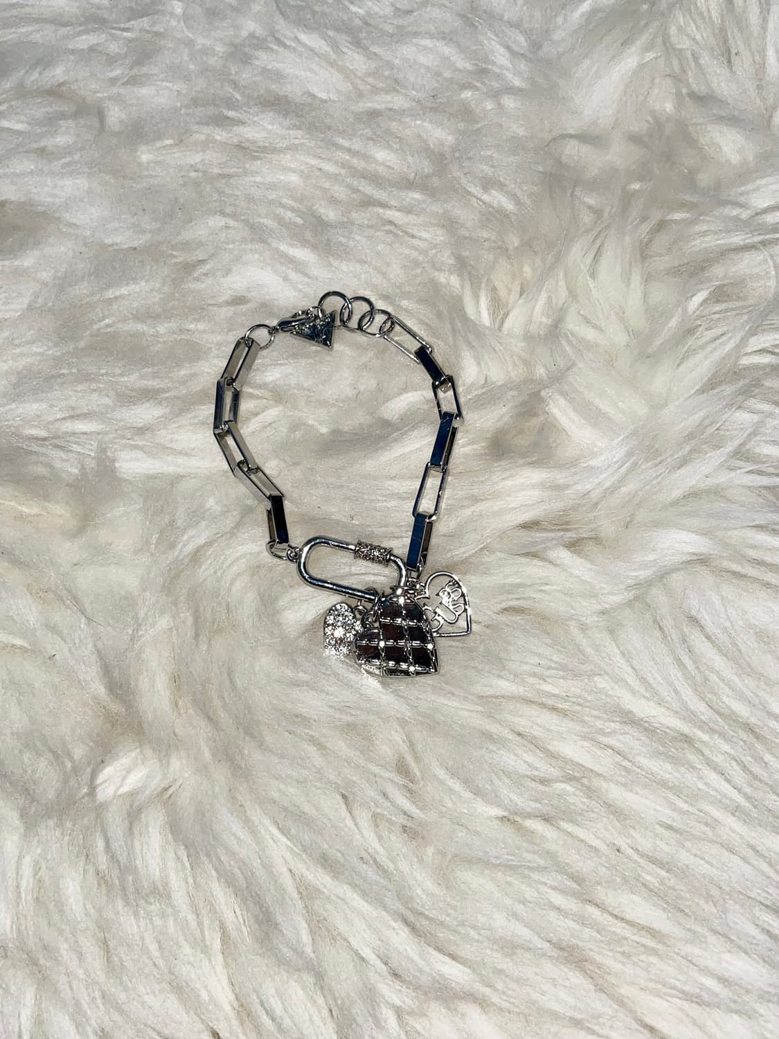 게스 체인 하트 팔찌 상품이미지3