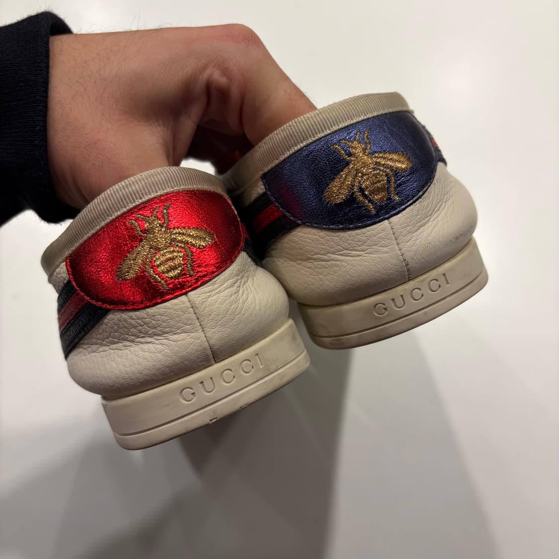 [7] 구찌 레더 파라체르 스니커즈 아이보리/블랙/레드 260-65 상품이미지3