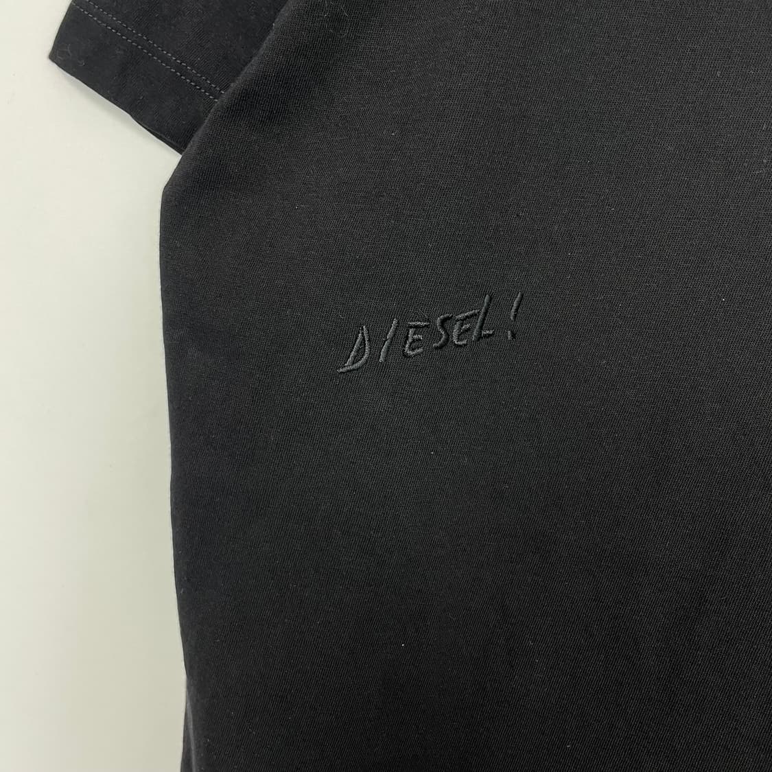 디젤 프린팅 반팔 티셔츠 상품이미지10