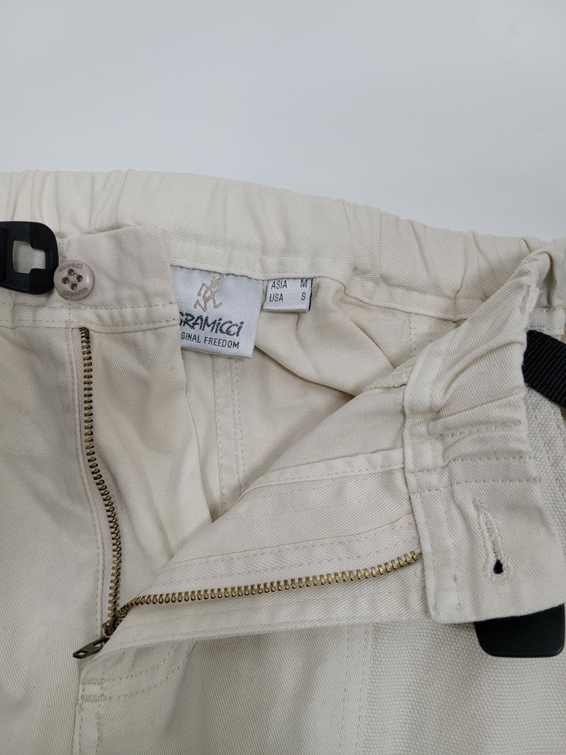 GRAMICCI 그라미치 가젯 팬츠 / 남 M (170/80A) 크림
 상품이미지7
