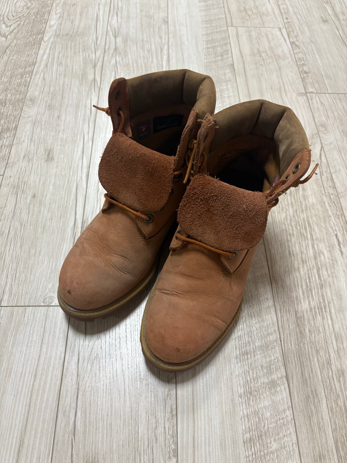 팀버랜드 프리미엄 6인치 워커 부츠 255 상품이미지1