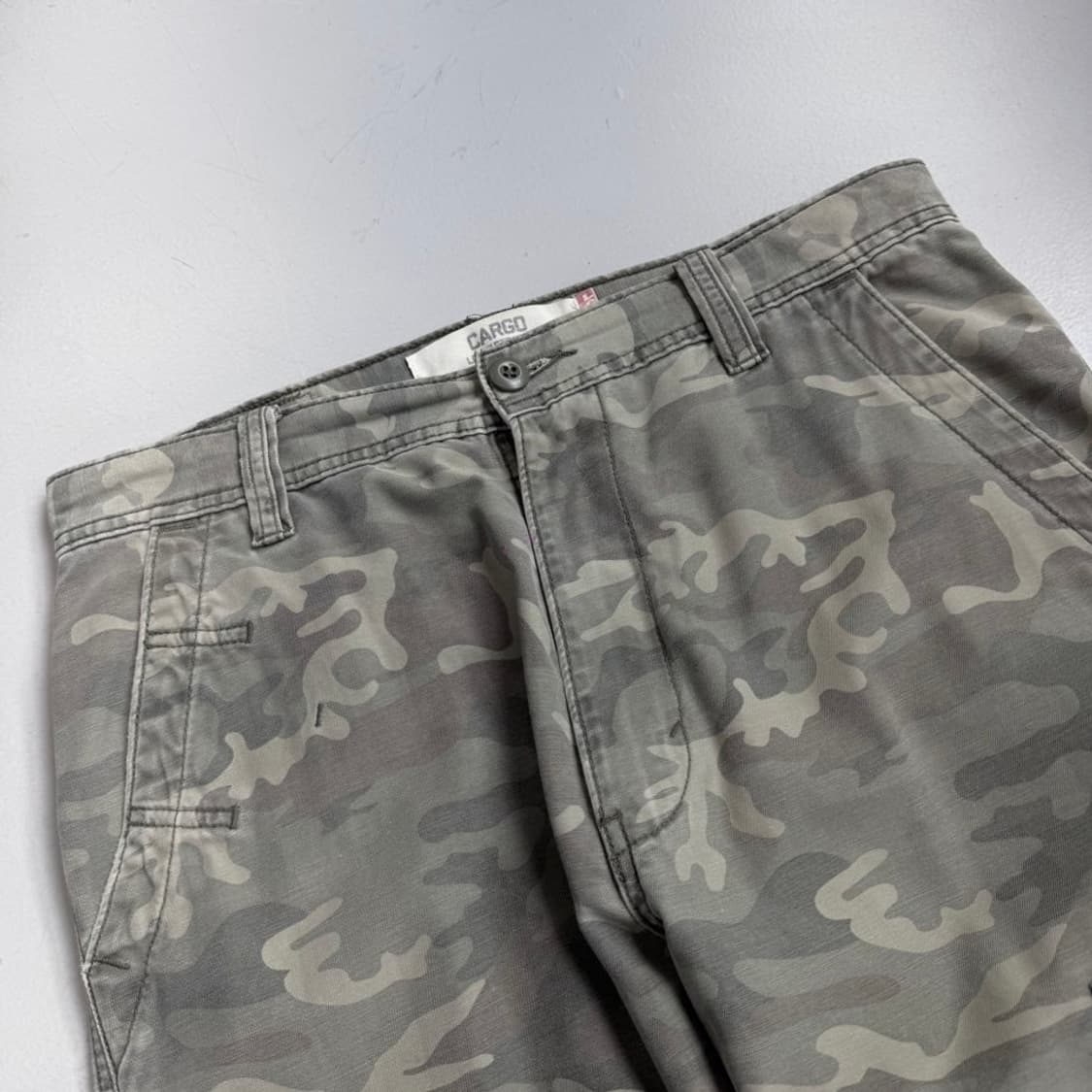 리바이스 카모 밀리터리 와이드 워크 카고팬츠 상품이미지4