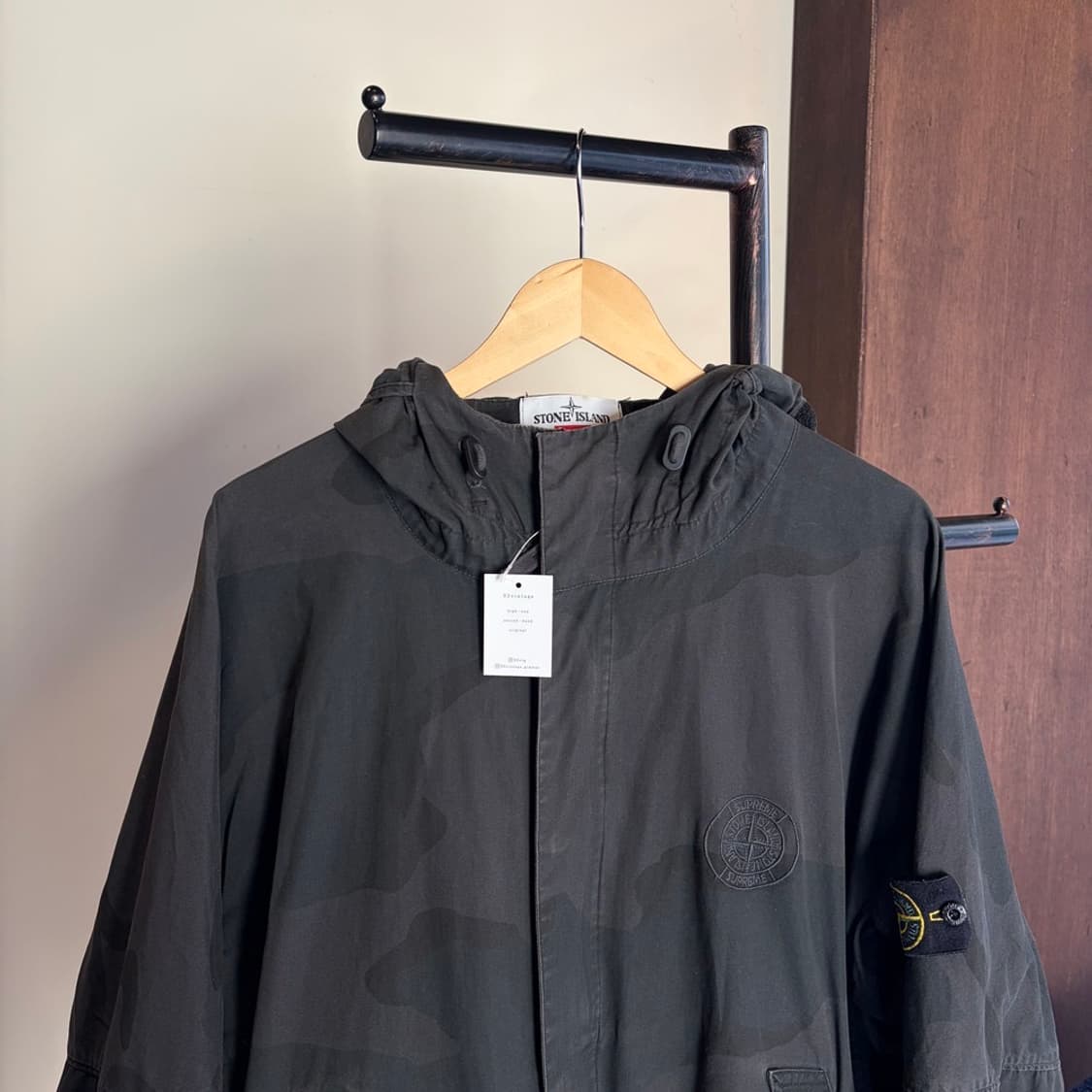 15482 - 19S/S 슈프림 X 스톤아일랜드 라이엇 마스크 카모 자켓 상품이미지3