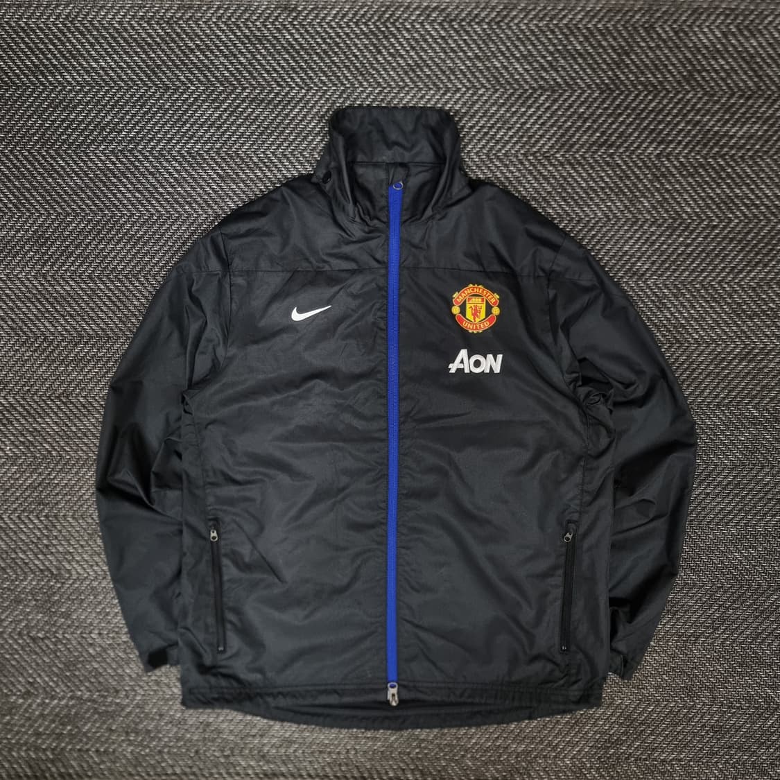나이키 맨체스터 유나이티드 바람막이 상품이미지1