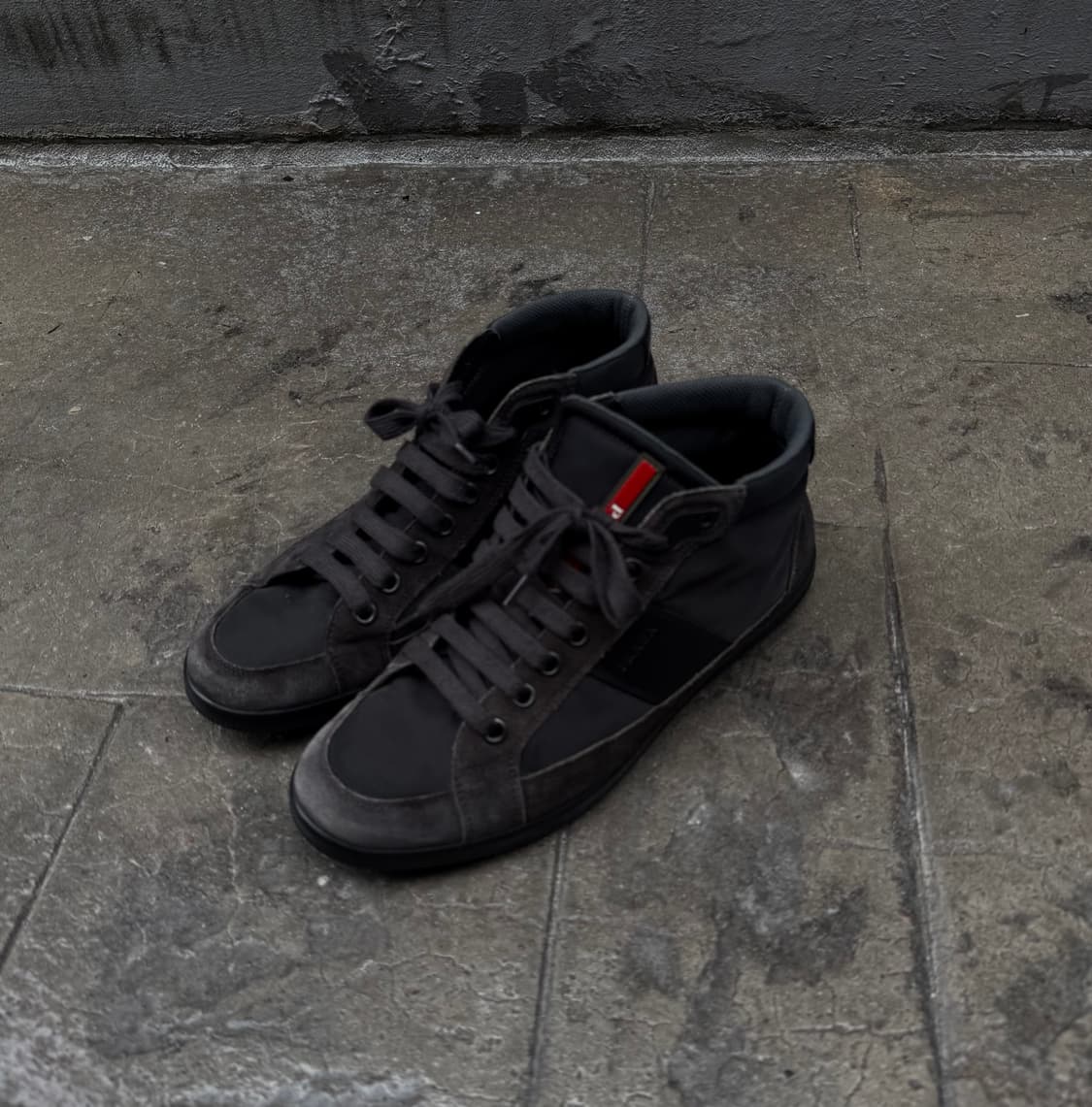 프라다 스포츠 스웨이드 나일론 하이탑 스니커즈 상품이미지2