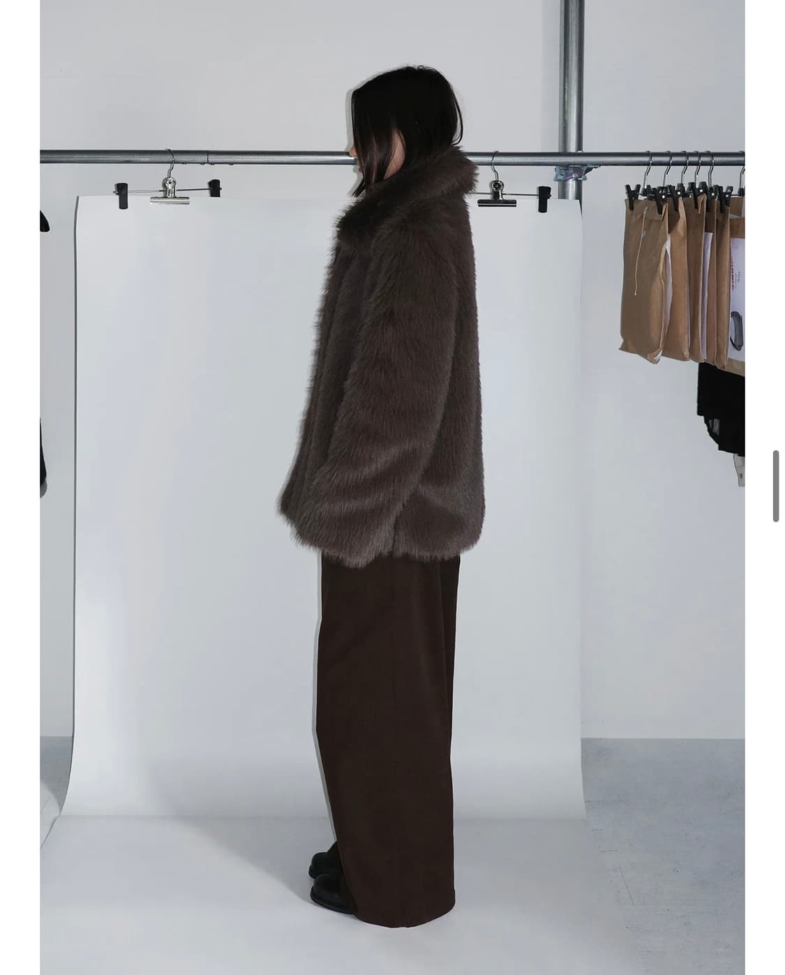 휘 hwi FOG FUR JACKET 브라운 퍼 자켓 상품이미지3