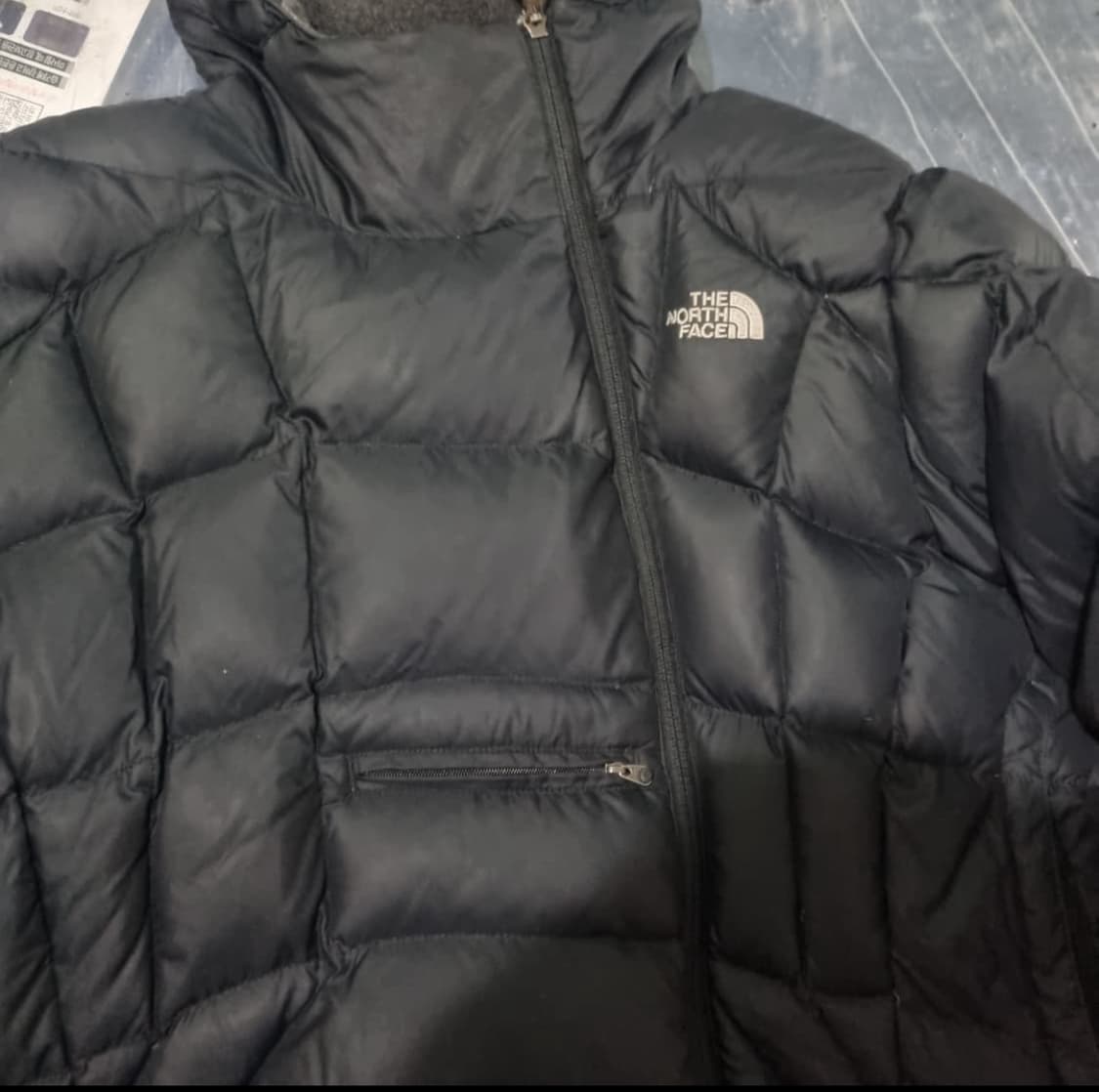 노스페이스 600 경량패딩 사선지퍼 상품이미지2