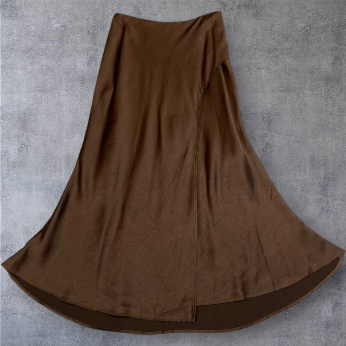 매그제이 MAGJAY 진브라운 새틴 롱스커트 55 상품이미지2