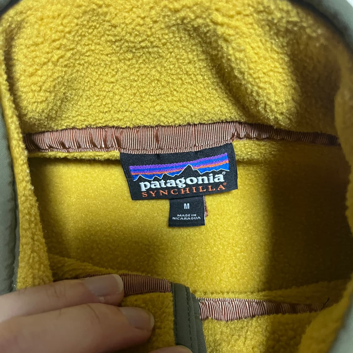 파타고니아 신칠라 스냅티 머스타드 m 상품이미지5