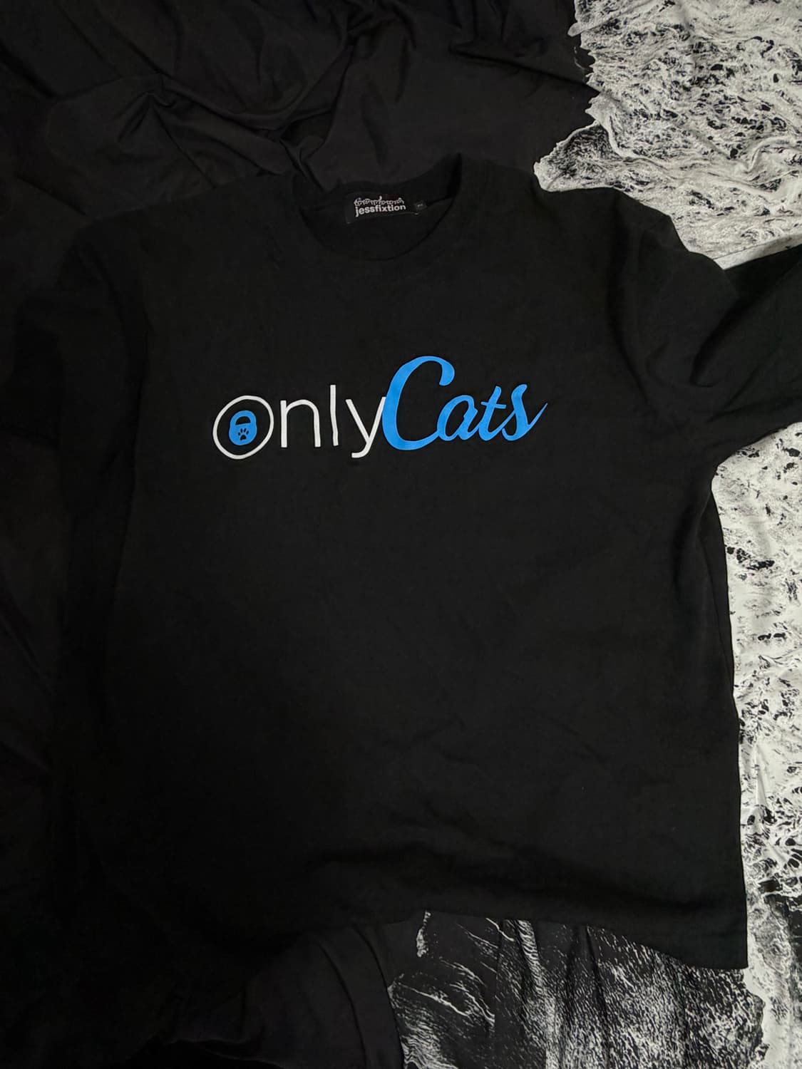 2) Only cats tee  jessfixtion 상품이미지1