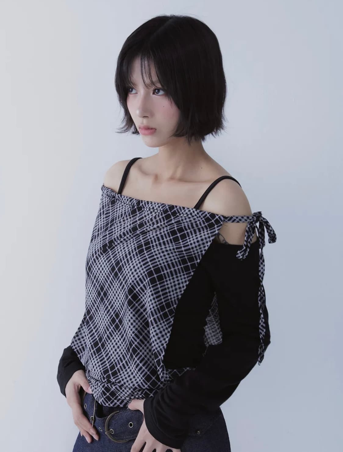 쎄쎄쎄 TRANSFORM LAYERED TEE (BLACK) 상품이미지2