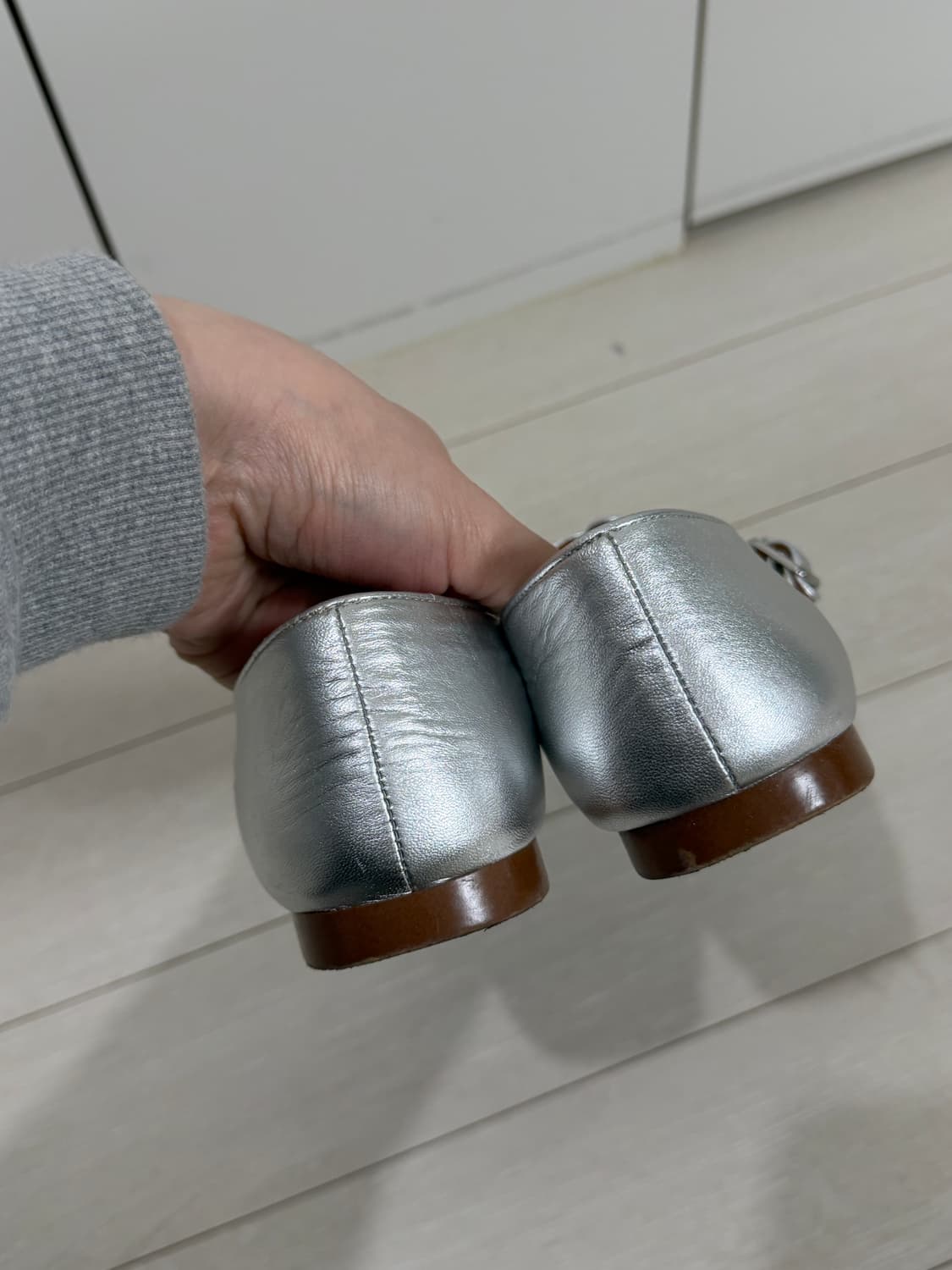 쿠에른 로마 04플랫 245사이즈 상품이미지3