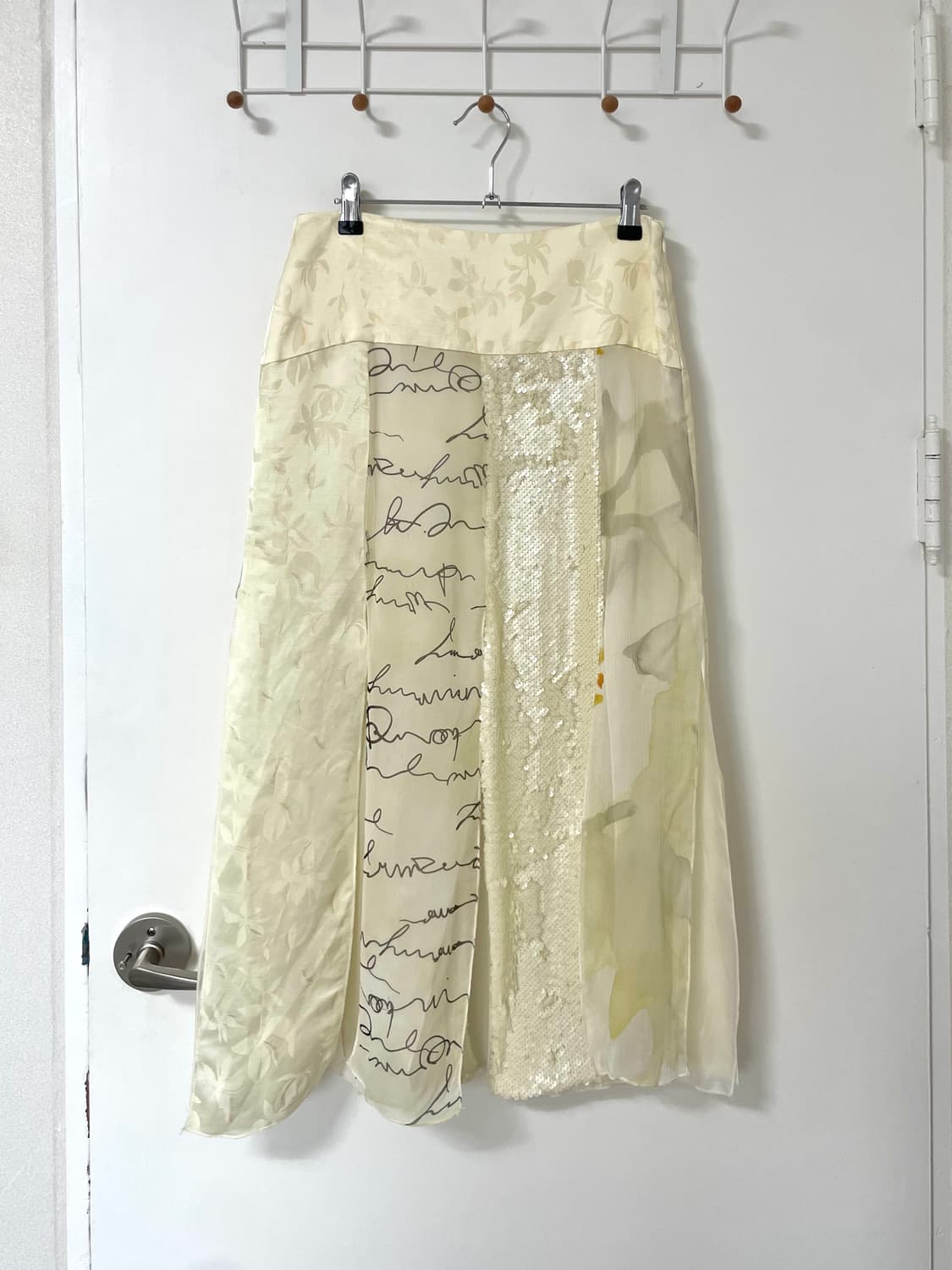 Zara 패치 미디스커트 상품이미지2