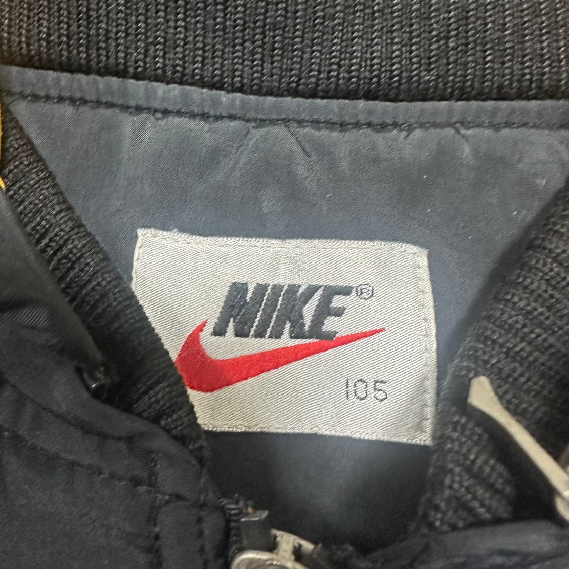 ✨ (바배) 나이키 90s 베스킷볼 빅로고 배색 누빔 돕바 점퍼 상품이미지3