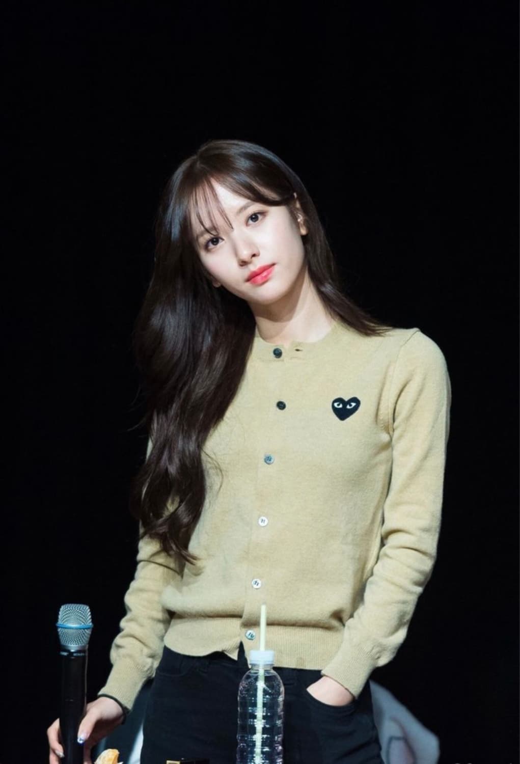 [s] 꼼데가르송 블랙 하트 와펜 가디건 베이지 상품이미지1