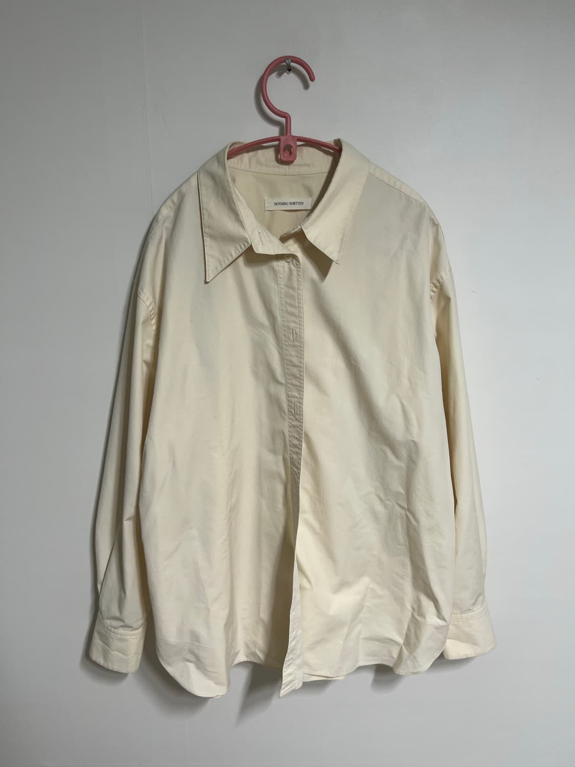 낫띵리튼 버터크림컬러 셔츠 상품이미지1