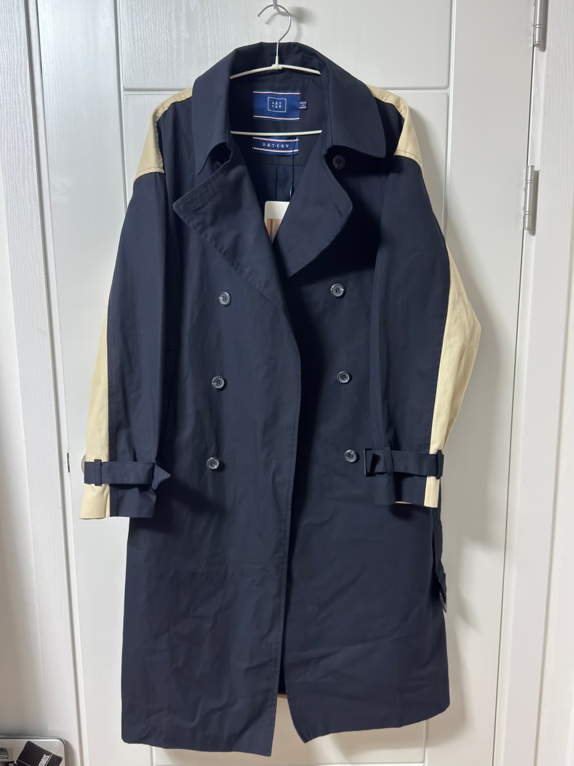 로맨틱크라운 와이드 라펠 트렌치 코트 상품이미지2