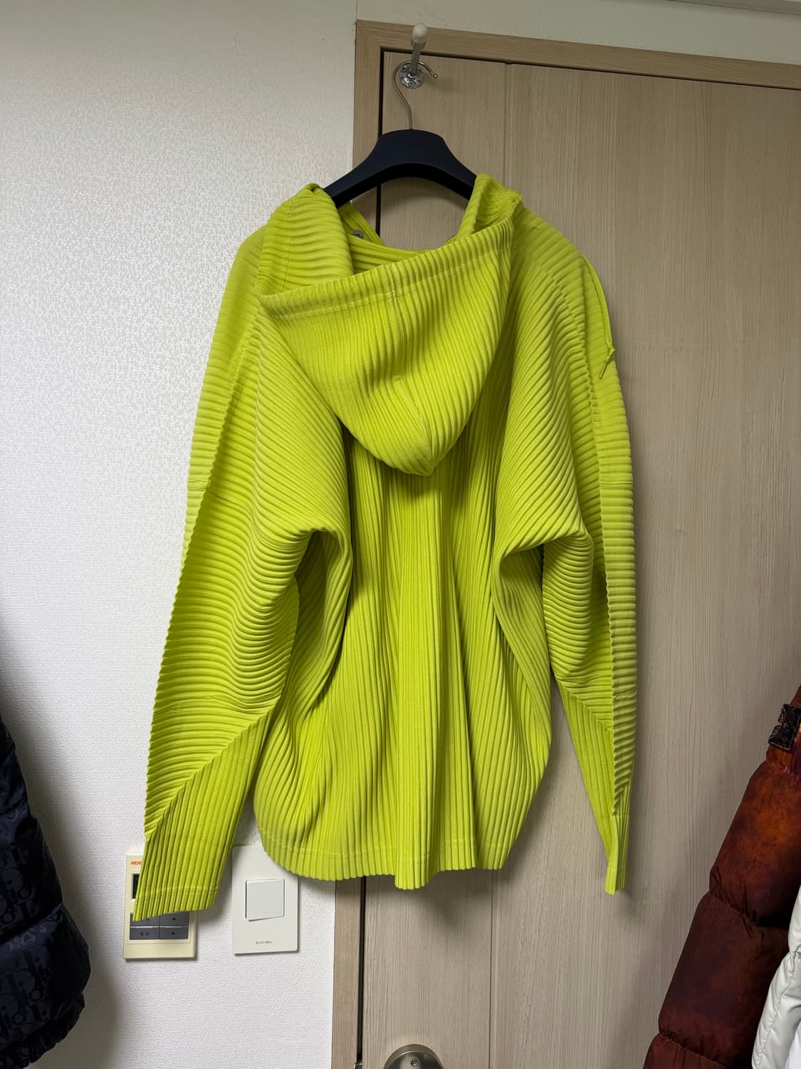 [3] 옴므플리세 플리츠 아노락 JK110 상품이미지4