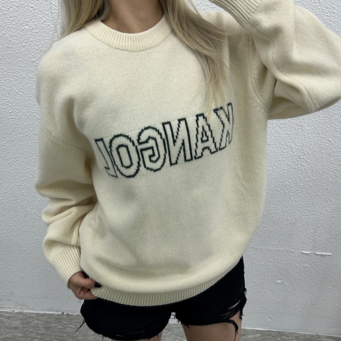 캉골 센터로고 아이보리 니트 M 상품이미지1