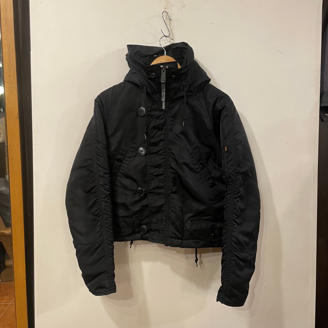 알파인더스트리 리메이크 크롭봄버 S 상품이미지1