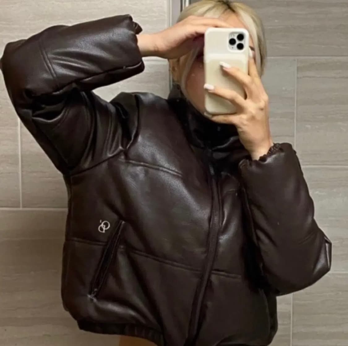 오도어 레더 크롭 패딩 상품이미지1