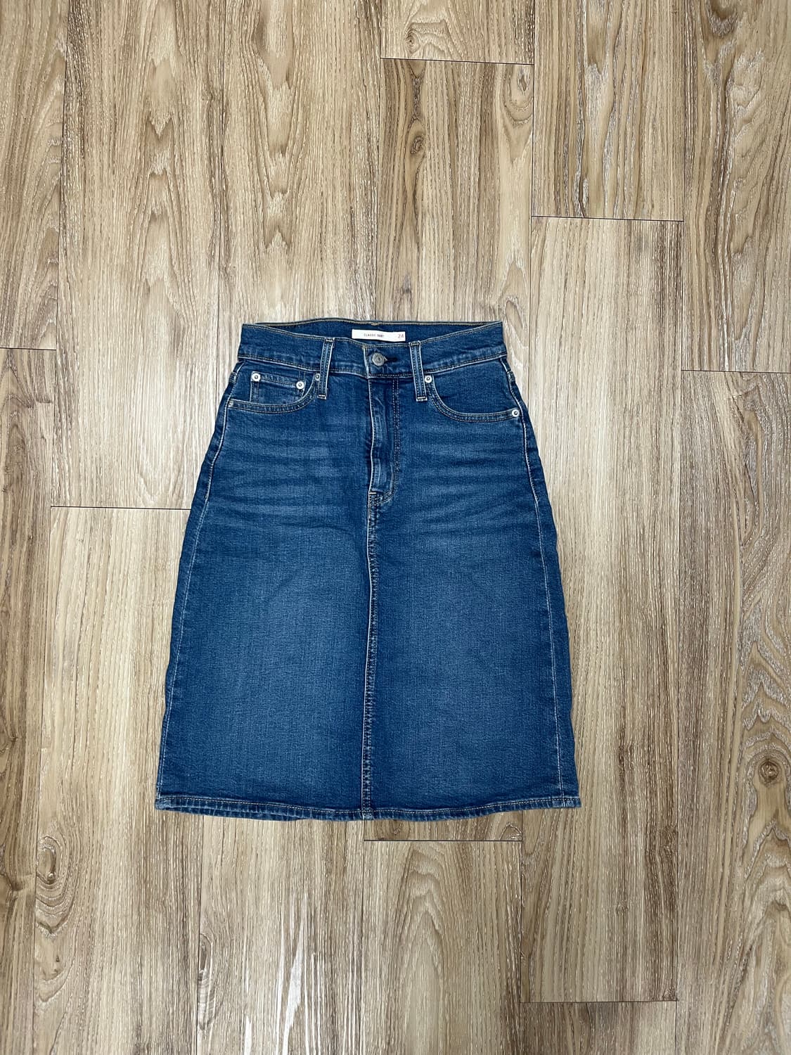 리바이스 클래식 데님 스커트 24 상품이미지5