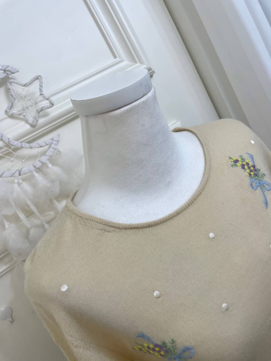 butter beige dot flower embroidery knit 상품이미지8