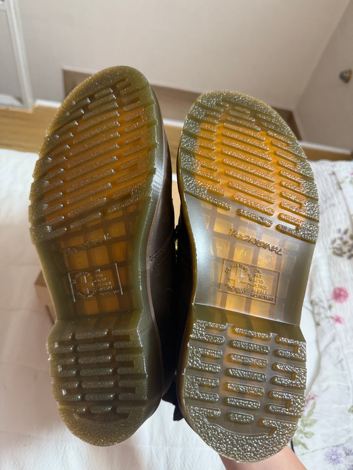 닥터마틴 크레이지호스 다크브라운 240 상품이미지3