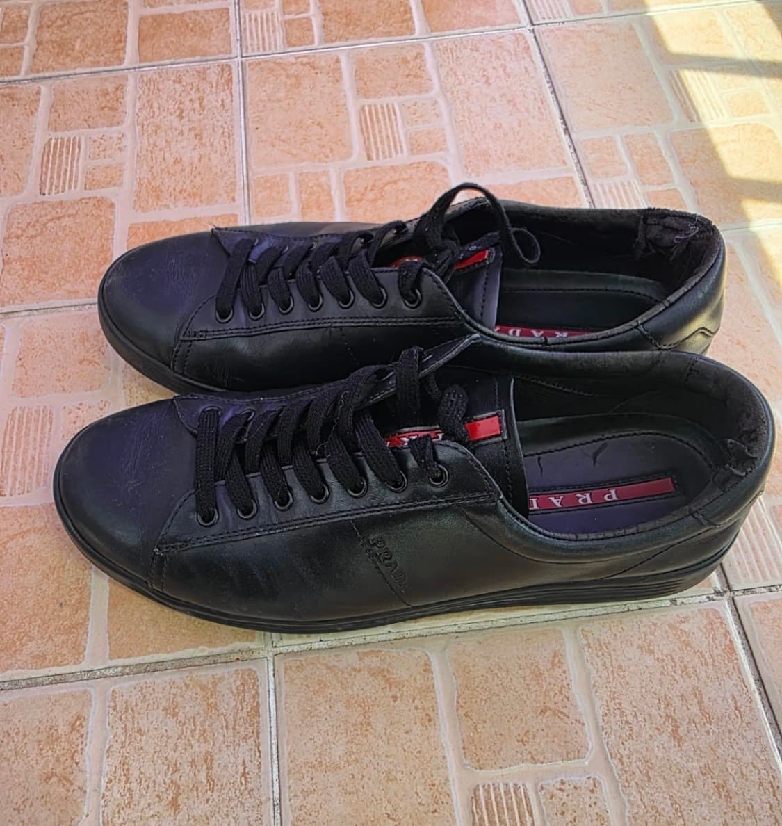 (7/260) 프라다 스포츠 레더 스니커즈 블랙 상품이미지2
