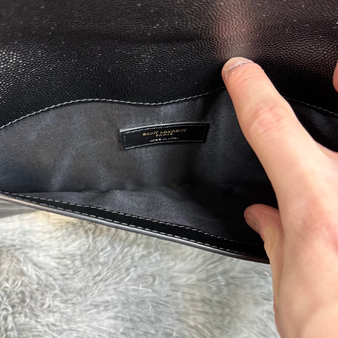 입생로랑 업타운 클러치 금장 새상품급 상품이미지6