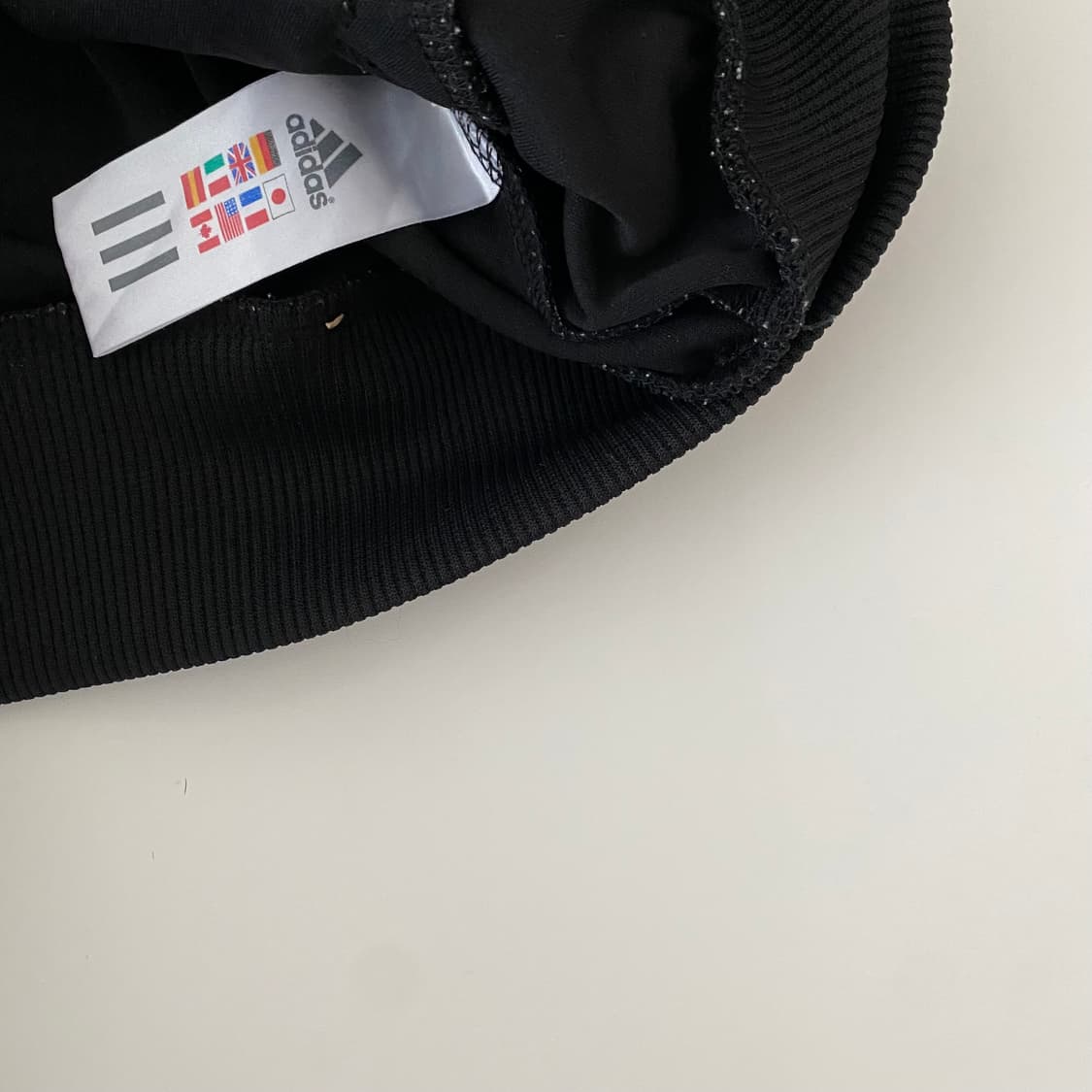 100) 아디다스져지 블랙골드 A0758 상품이미지7