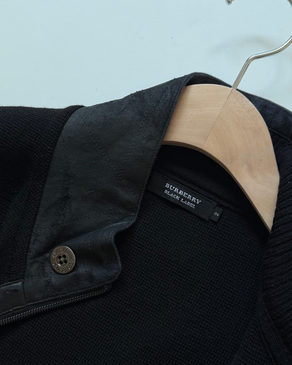 Burberry 버버리 블랙라벨 레더 디테일 니트 집업 상품이미지8