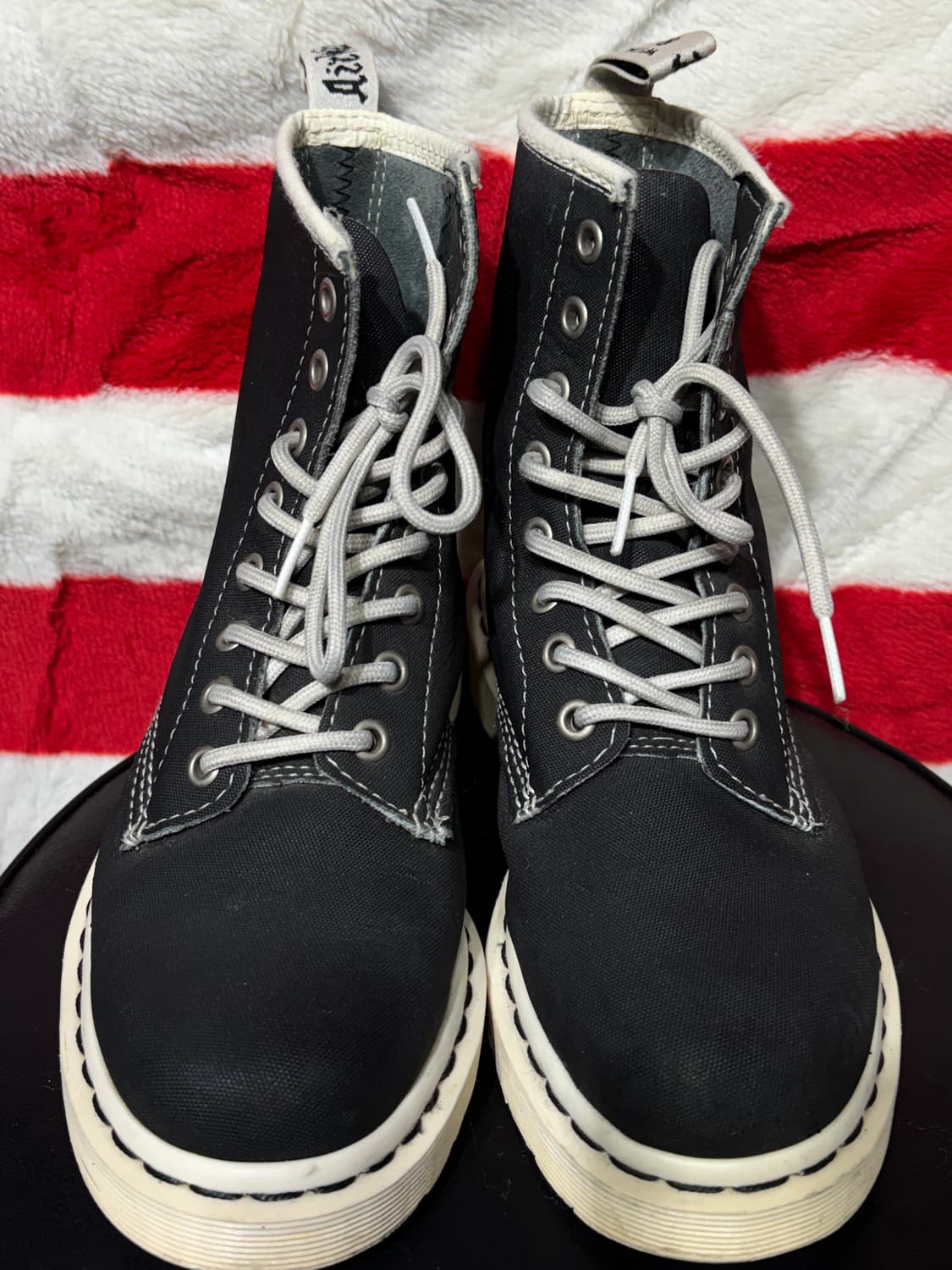 닥터마틴 테크터프  13460 8홀 부츠 상품이미지2