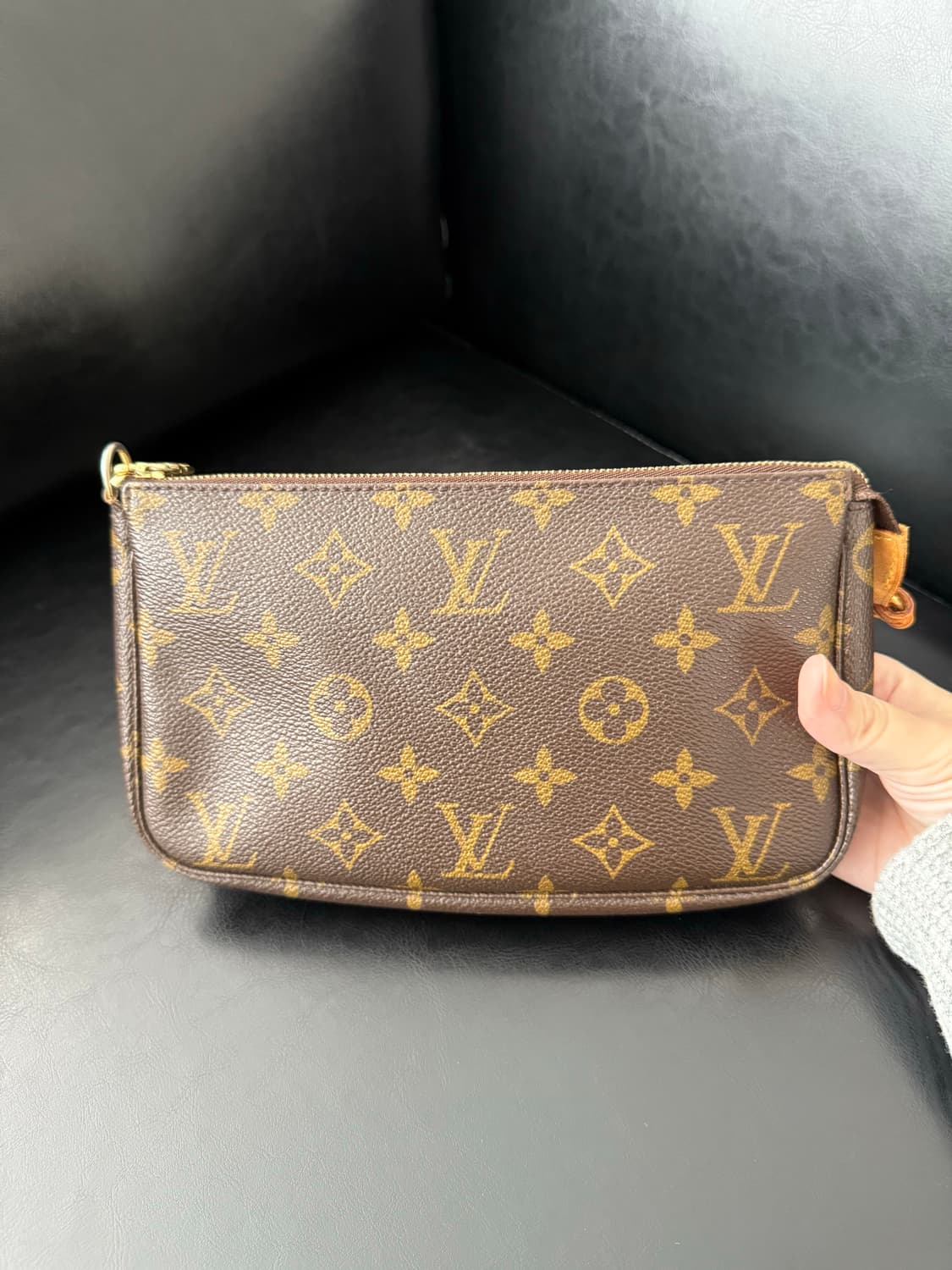 루이비통 포쉐트 악세수아 상품이미지2