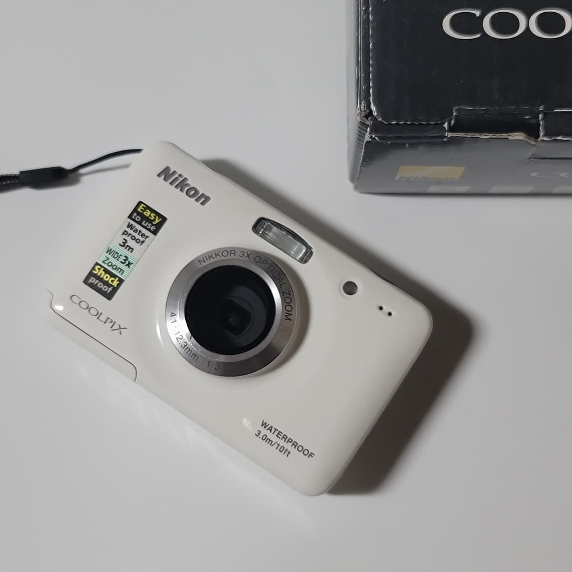 니콘 쿨픽스 s30 화이트 nikon coolpix s30 상품이미지1