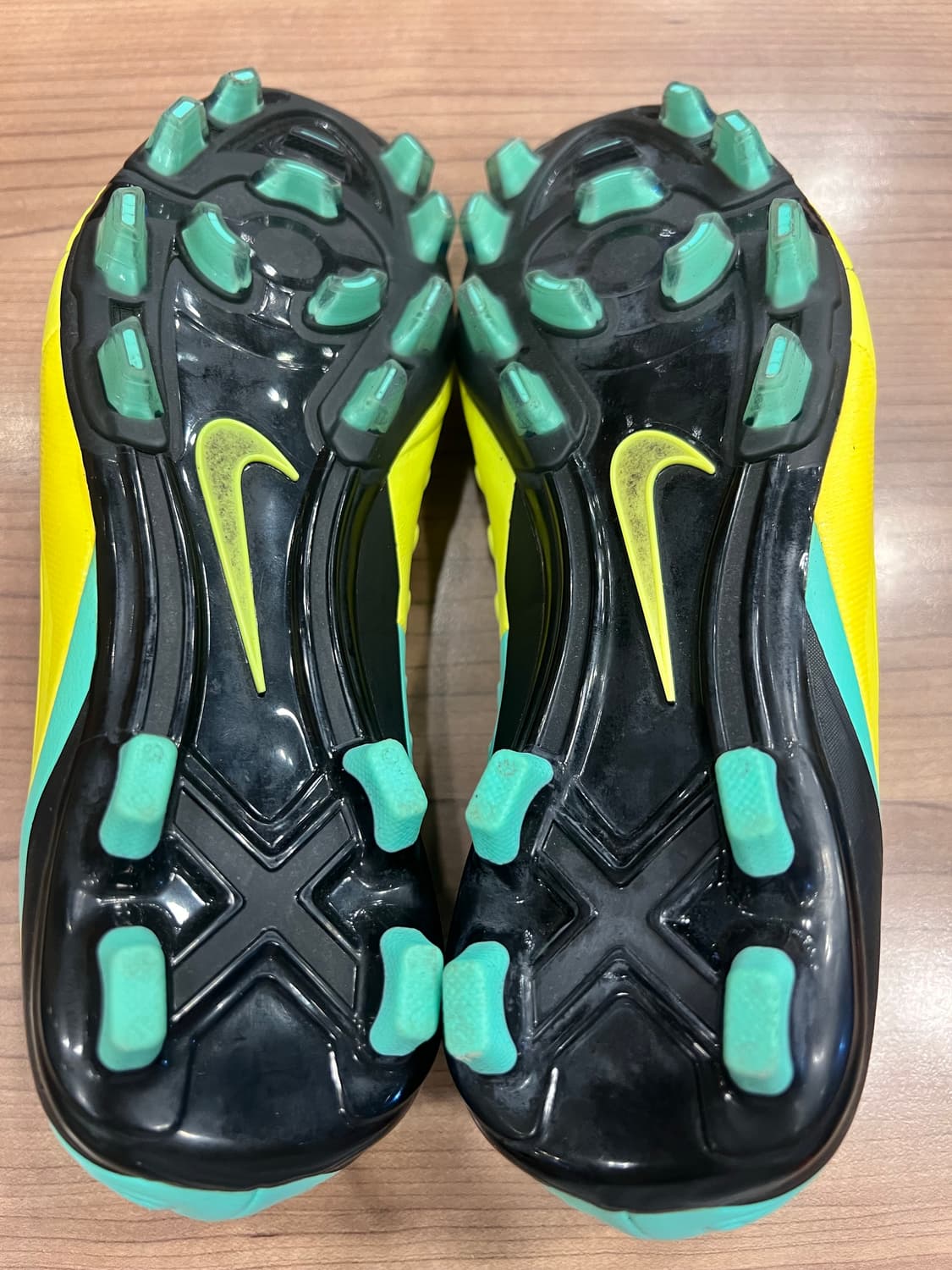 나이키 CTR360 트레콰티스타 3 HG 상품이미지9