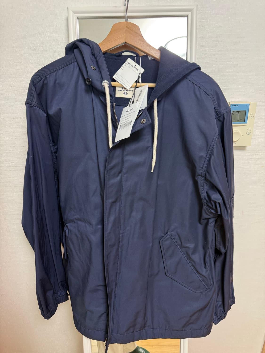 나나미카 후드 바람막이  상품이미지1