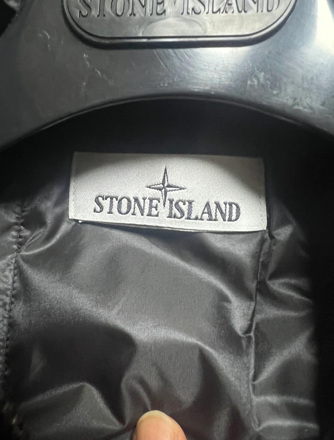 스톤아일랜드 바람막이 상품이미지4