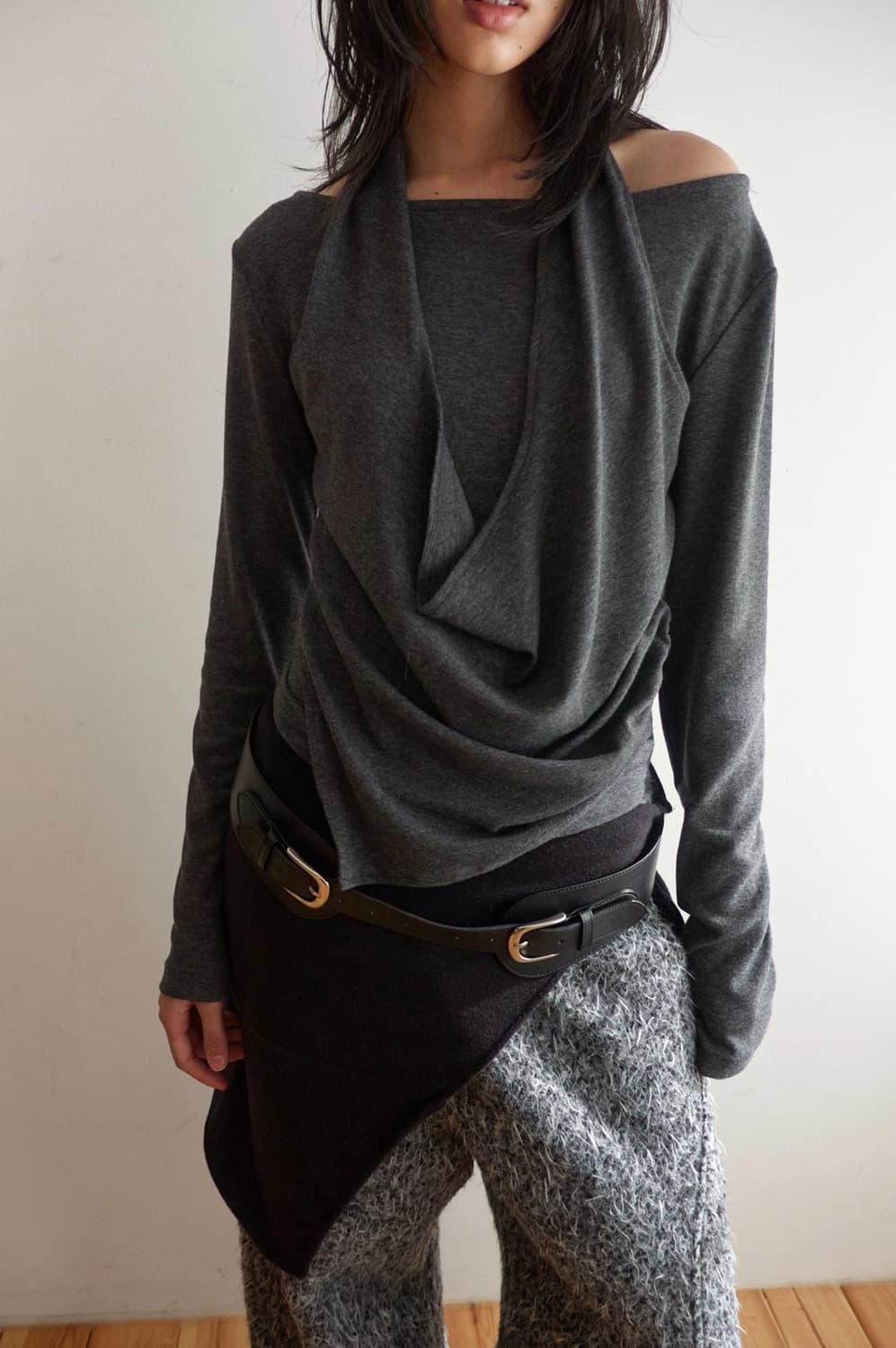 CERRIC 세릭 레이어드 홀터 탑 / 차콜 상품이미지3