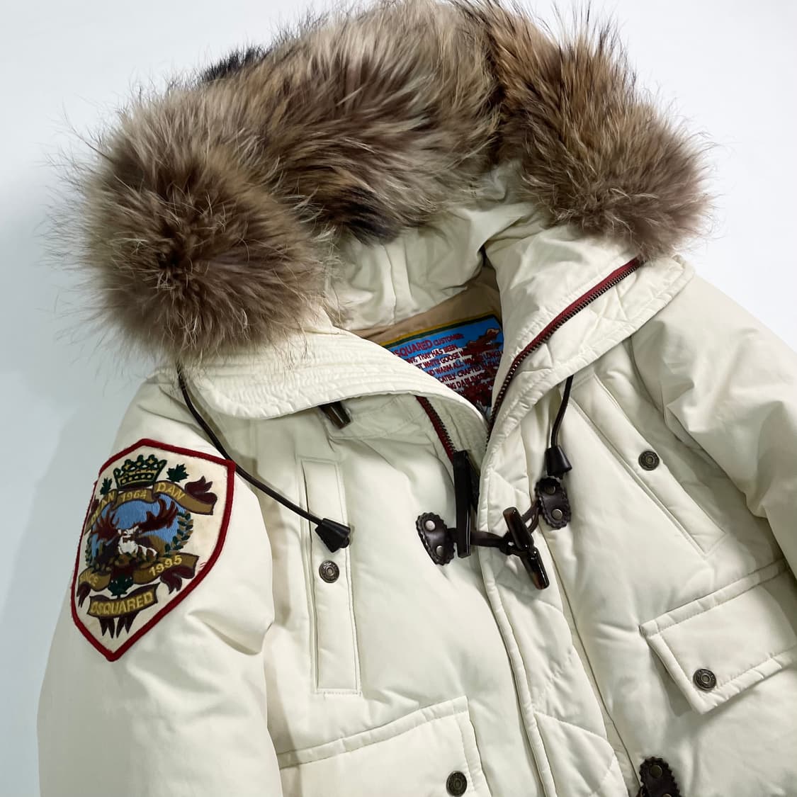 디스퀘어드2 크롭 다운 파카 상품이미지4