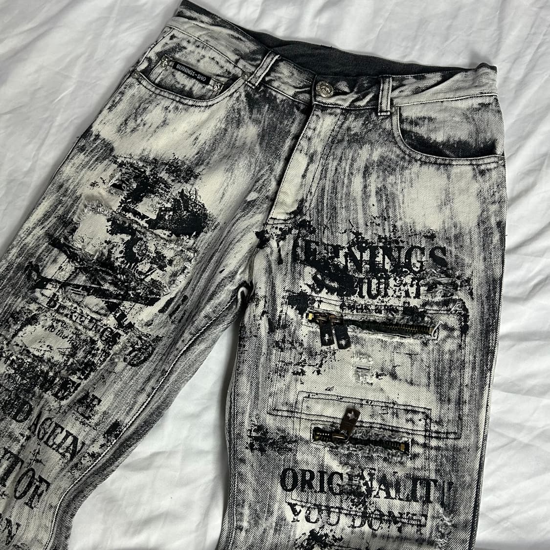 [BERNINGS-SHO] 버닝쇼 펑크 워싱 그래피티 데님팬츠 상품이미지3