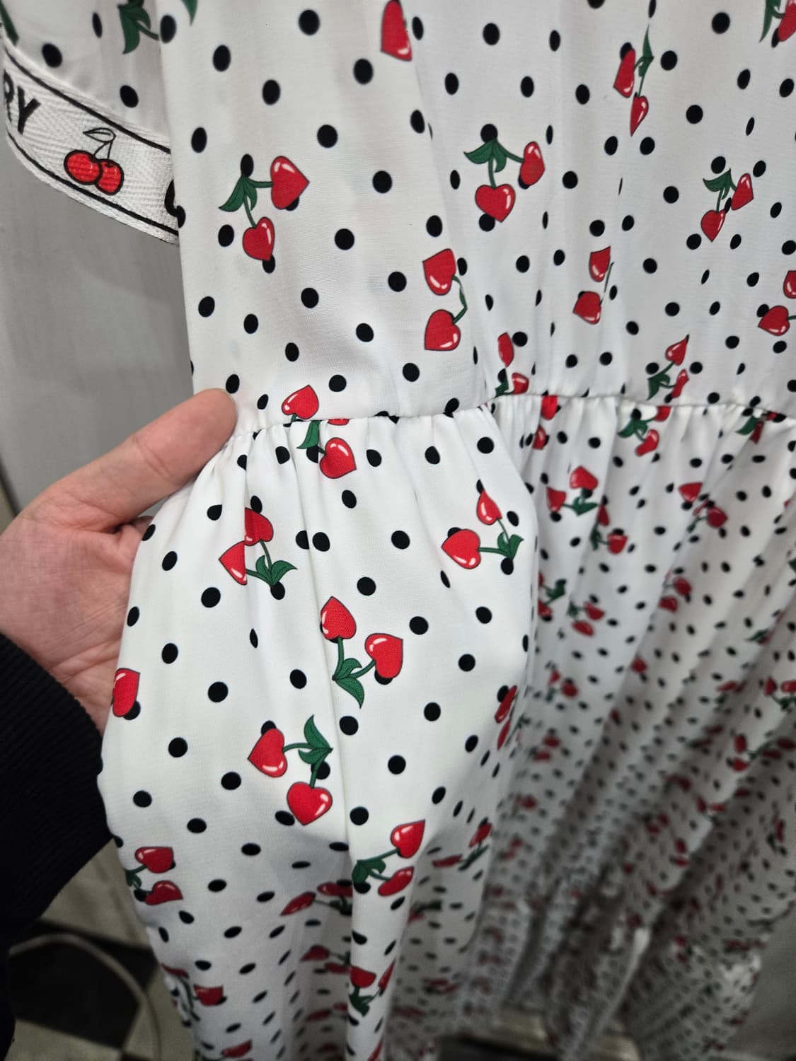 S,90,크게나옴)) 체리 도트 롱 원피스! 실물 짱 귀엽고 이뻐용~ 상품이미지3