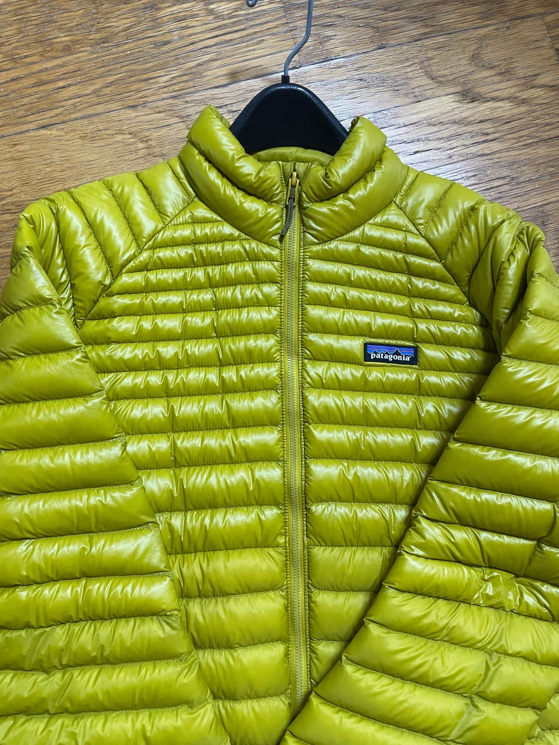 파타고니아 경량 패딩 라임 m 상품이미지2