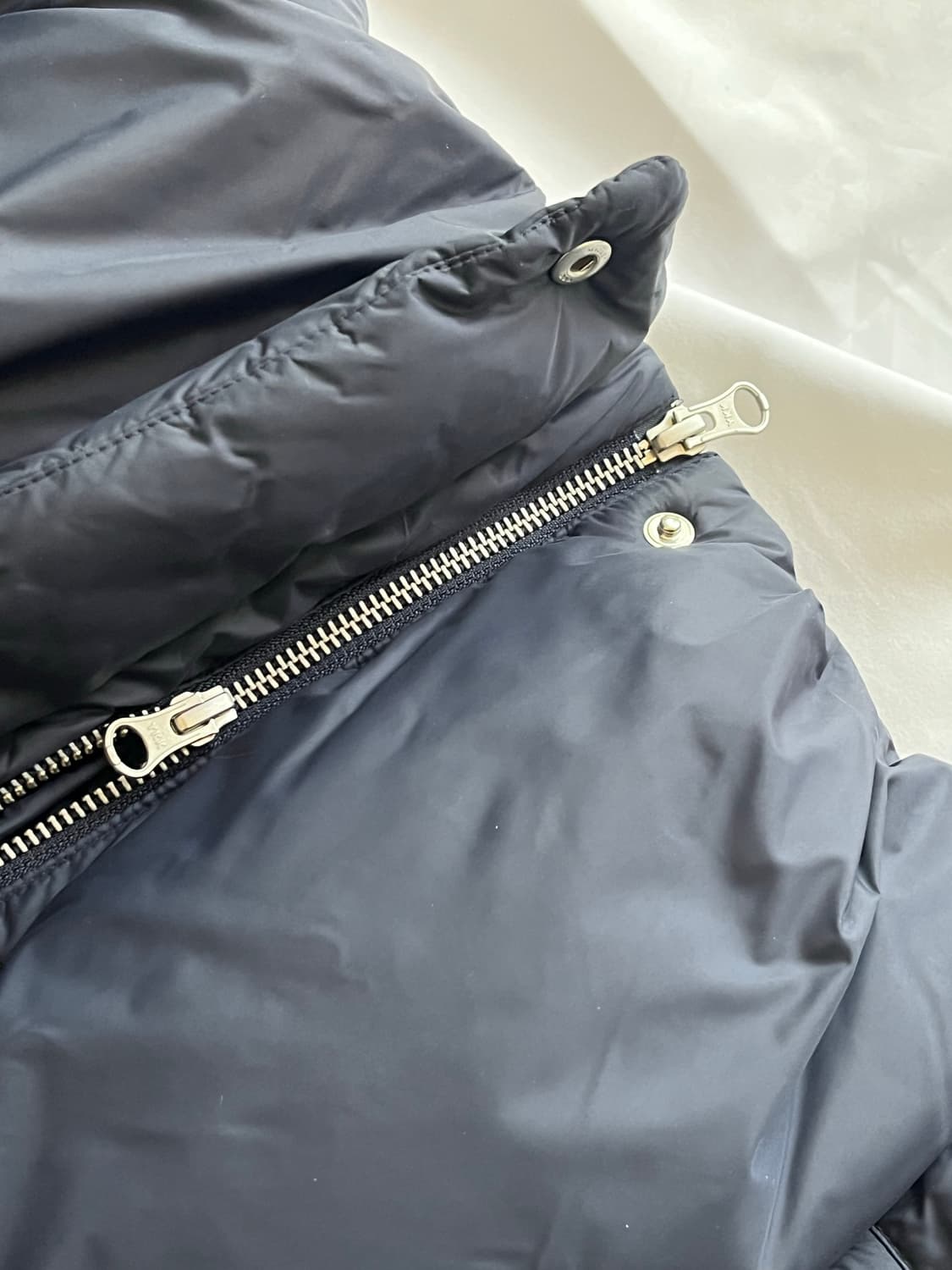 [L]비바스튜디오 덕다운 숏패딩 네이비 상품이미지7